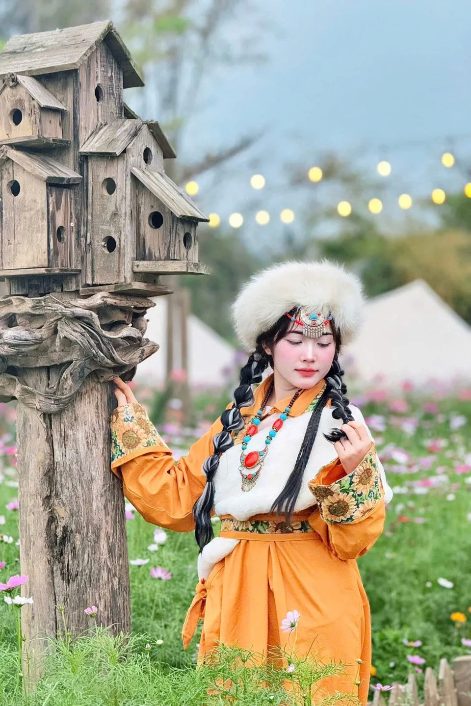 Lạc giữa mùa hoa — khung hình 5