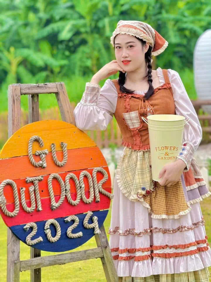 Những sắc màu ngoài trời — khung hình 12